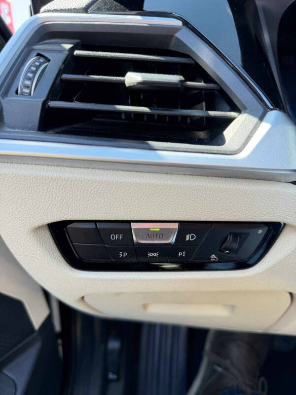 2020 BMW 3 Series 330i