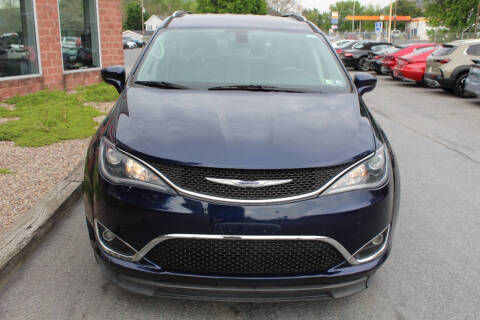 2019 Chrysler Pacifica Touring L