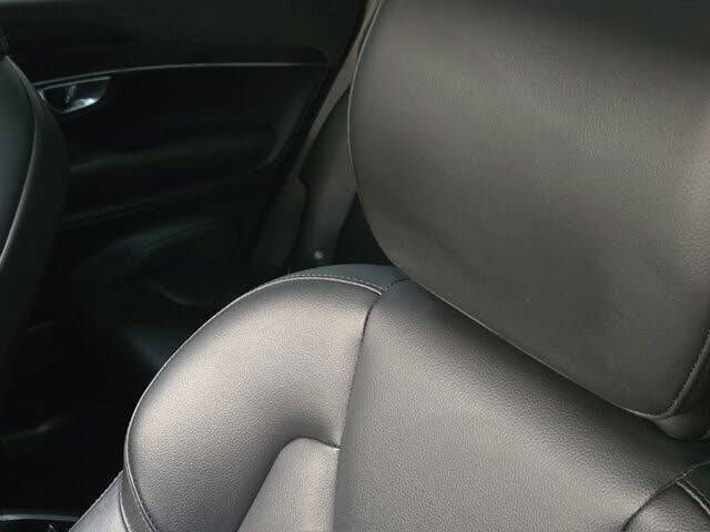 2019 Volvo XC90 T5 Momentum