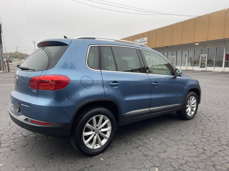 2017 Volkswagen Tiguan 2.0T Wolfsburg Edition