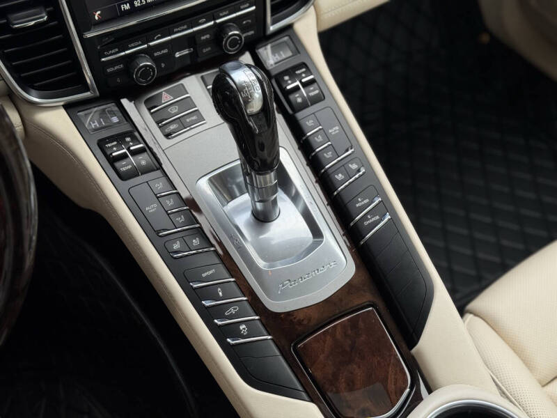 2016 Porsche Panamera S E-Hybrid