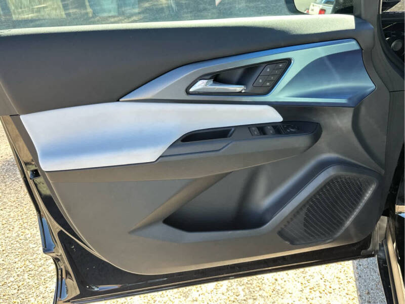 2026 Chevrolet Equinox EV LT 2