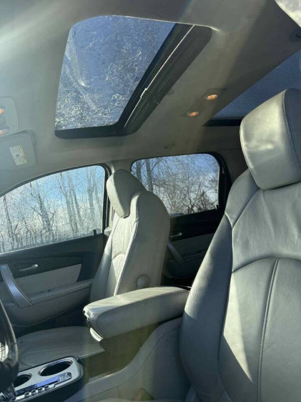 2011 GMC Acadia SLT-1