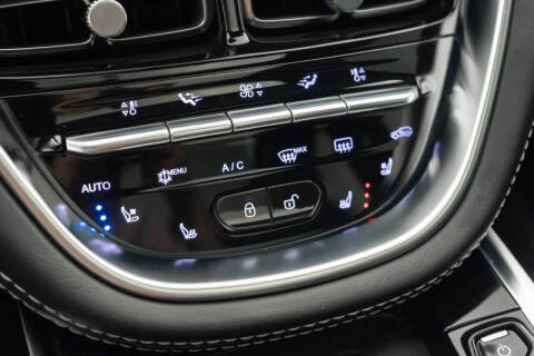 2021 Aston Martin DBX