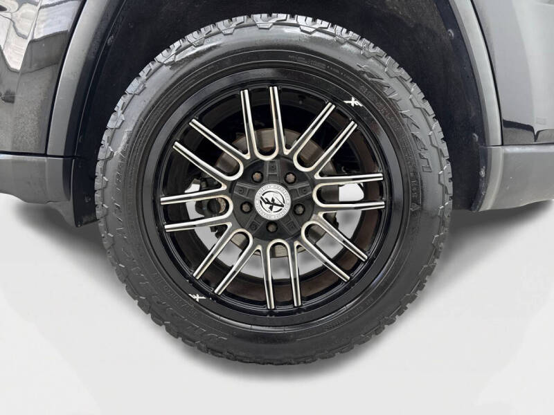 2018 Jeep Grand Cherokee Laredo E