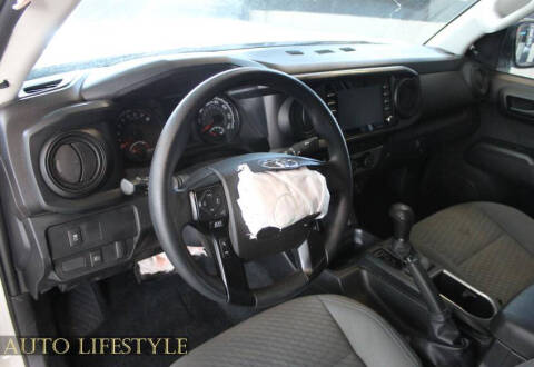 2023 Toyota Tacoma SR