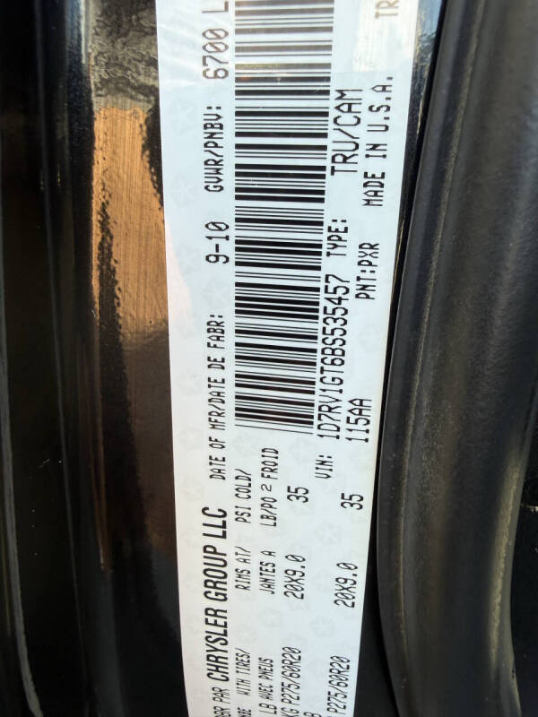 2011 RAM 1500 SLT