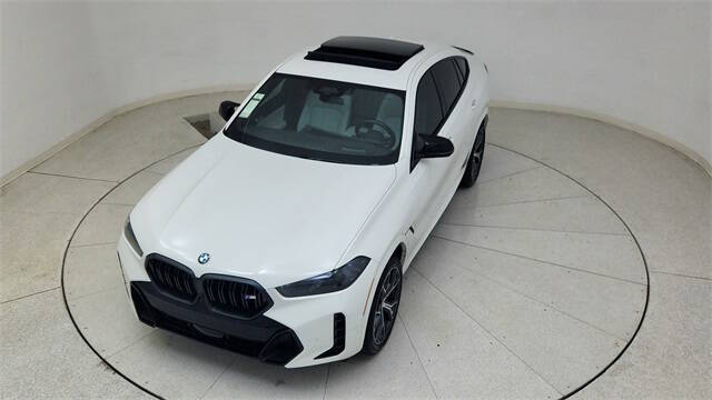 2026 BMW X6 M60i
