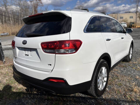 2018 Kia Sorento LX V6