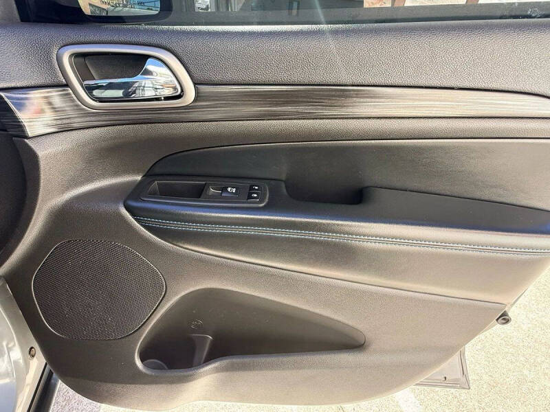 2019 Jeep Grand Cherokee Upland