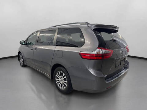 2020 Toyota Sienna
