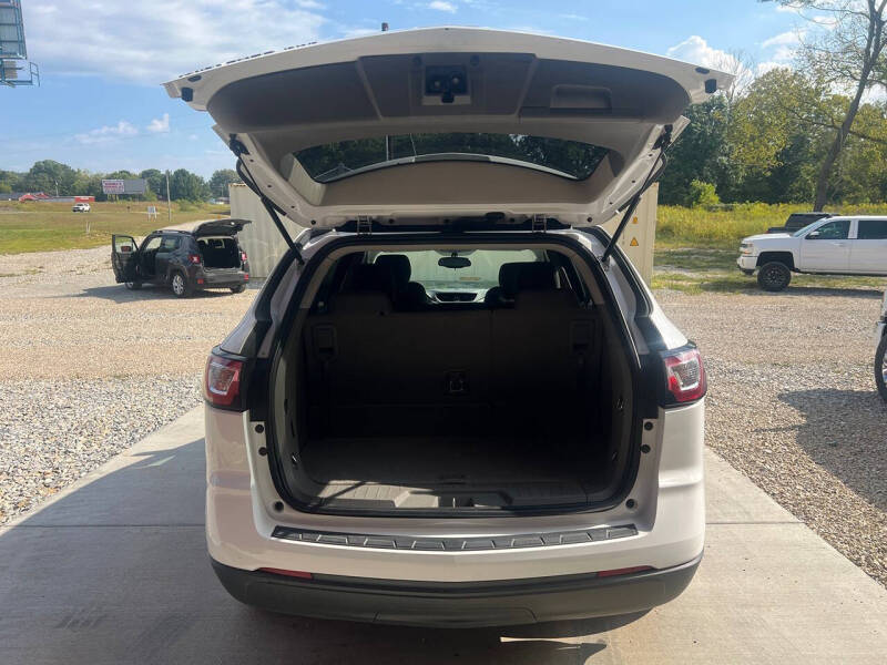 2017 Chevrolet Traverse LS