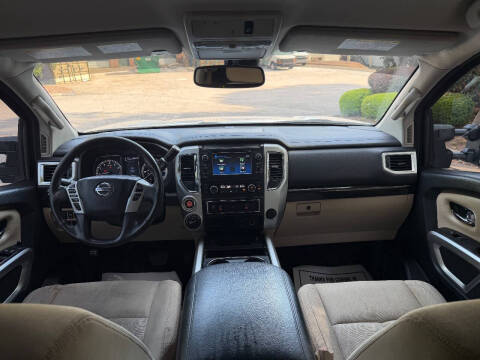 2018 Nissan Titan XD SV