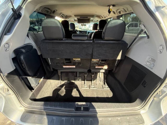 2015 Toyota Sienna