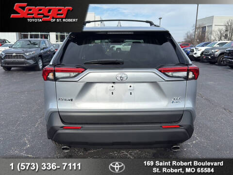 2025 Toyota RAV4 Hybrid XLE