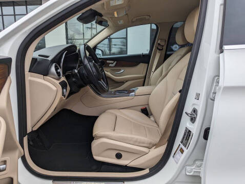 2022 Mercedes-Benz GLC GLC 300 4MATIC