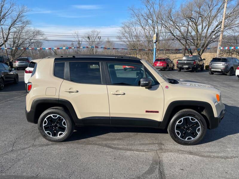 2016 Jeep Renegade for sale at MAGNUM MOTORS in Reedsville PA