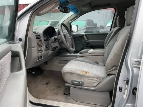 2004 Nissan Armada