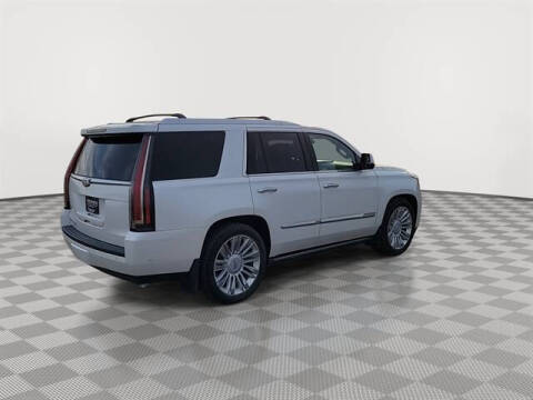 2019 Cadillac Escalade Platinum
