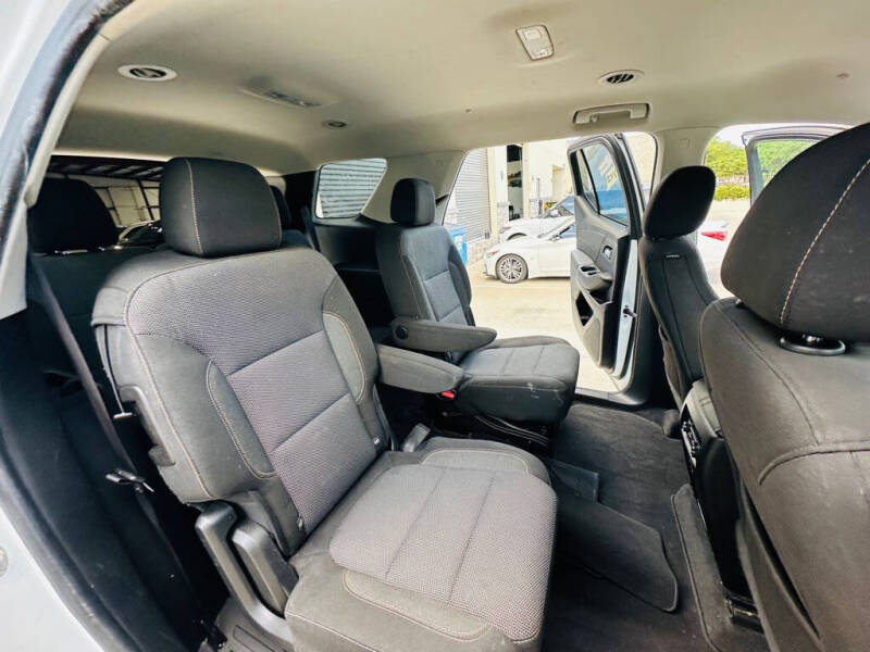 2019 Chevrolet Traverse LT Cloth