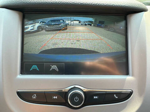 2018 Chevrolet Cruze LS Auto