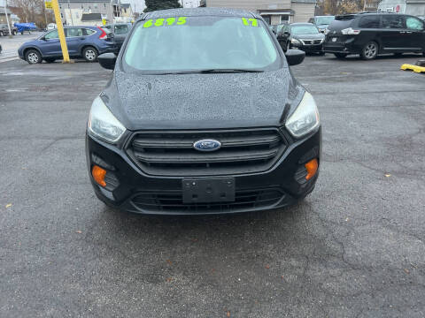 2017 Ford Escape S