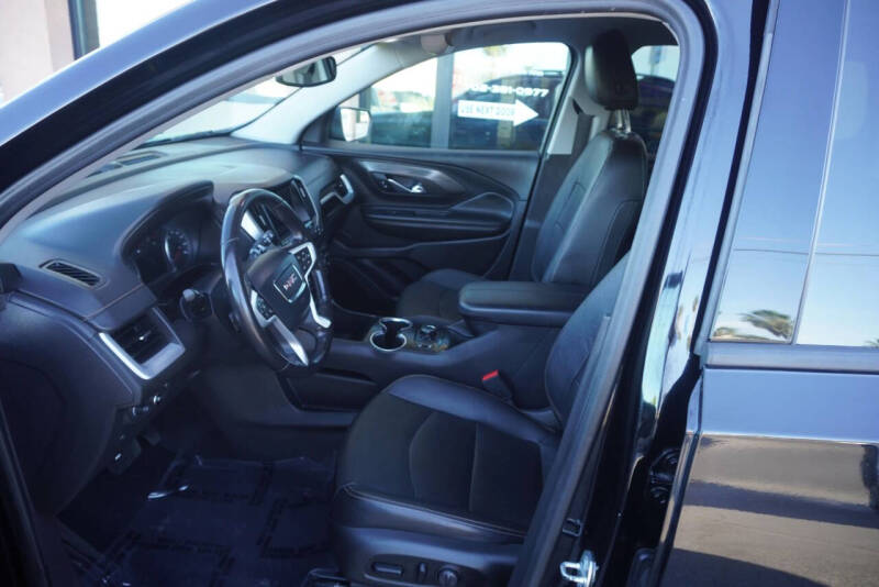2021 GMC Terrain SLT