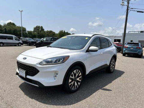2020 Ford Escape SEL
