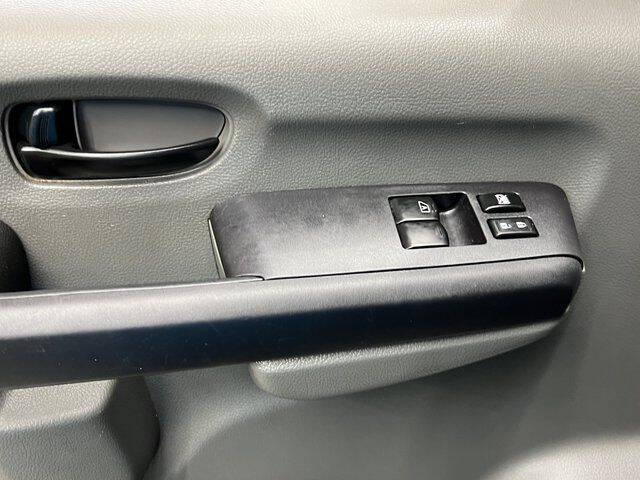 2021 Nissan NV