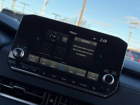 2023 Mitsubishi Outlander PHEV SE