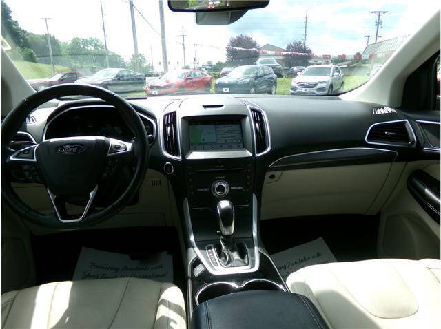 2018 Ford Edge Titanium