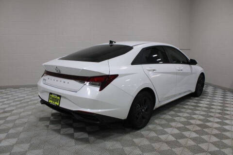 2022 Hyundai Elantra