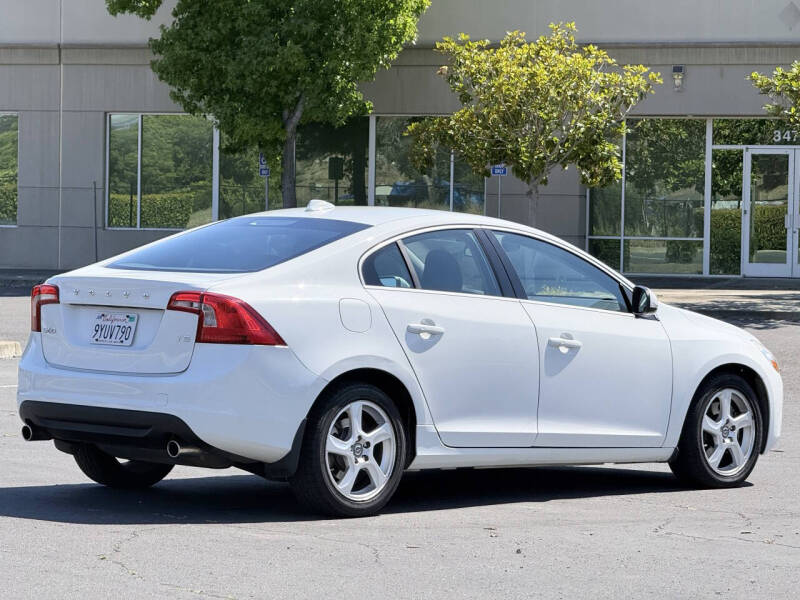 2013 Volvo S60 T5