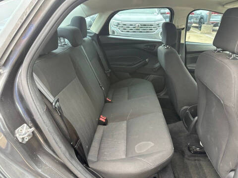 2016 Ford Focus S