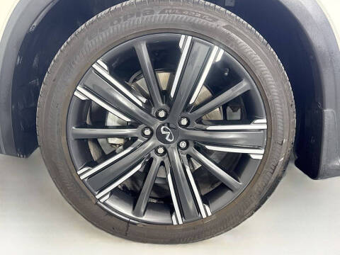 2021 Infiniti QX50 Luxe