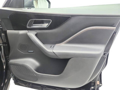 2018 Jaguar F-PACE 25t Prestige