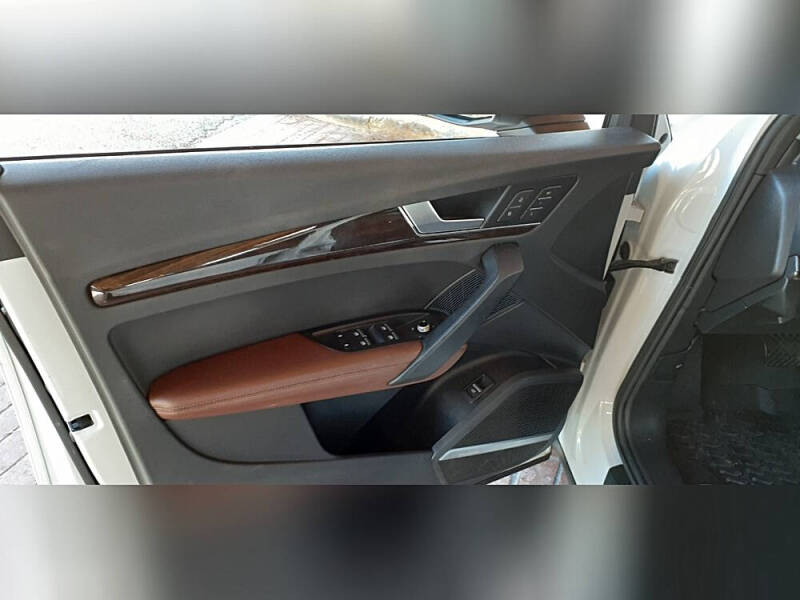 2019 Audi Q5 quattro Premium Plus 45 TFSI