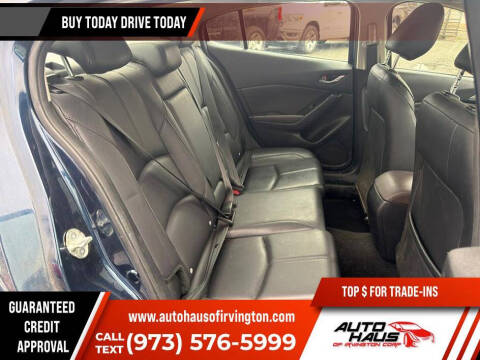 2018 Mazda MAZDA3 Touring