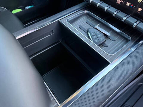 2025 GMC Sierra EV Denali