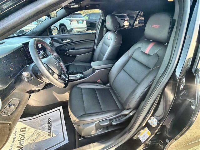 2025 Chevrolet Trax RS