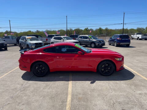 2016 Ford Mustang V6