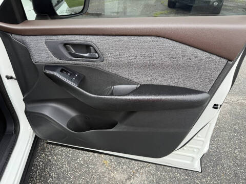2023 Nissan Rogue S