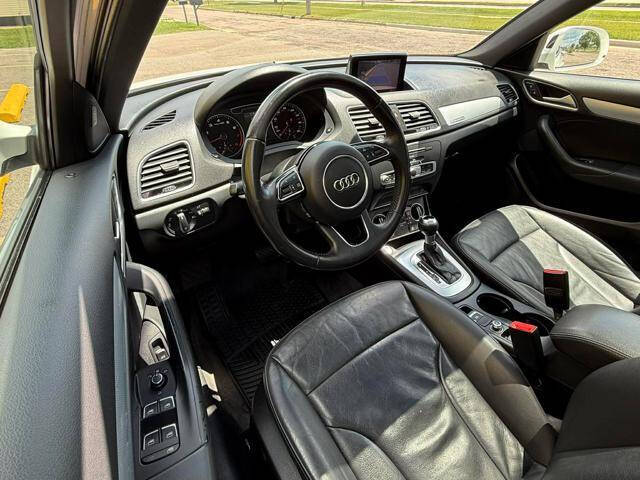 2017 Audi Q3 2.0T quattro Premium Plus