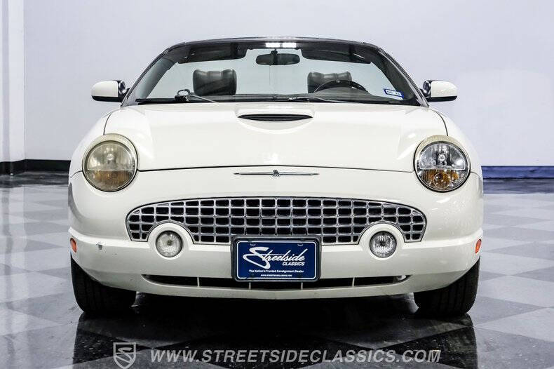 2002 Ford Thunderbird Deluxe