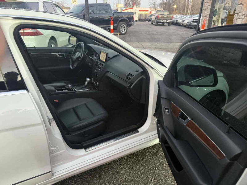 2009 Mercedes-Benz C-Class C 300 Luxury