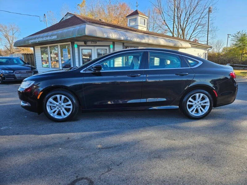 2016 Chrysler 200