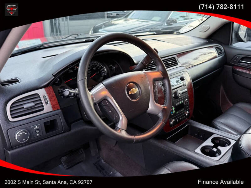 2014 Chevrolet Suburban LT