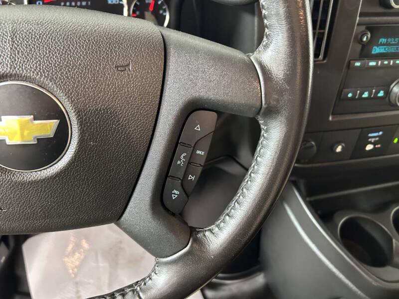 2021 Chevrolet Express 2500