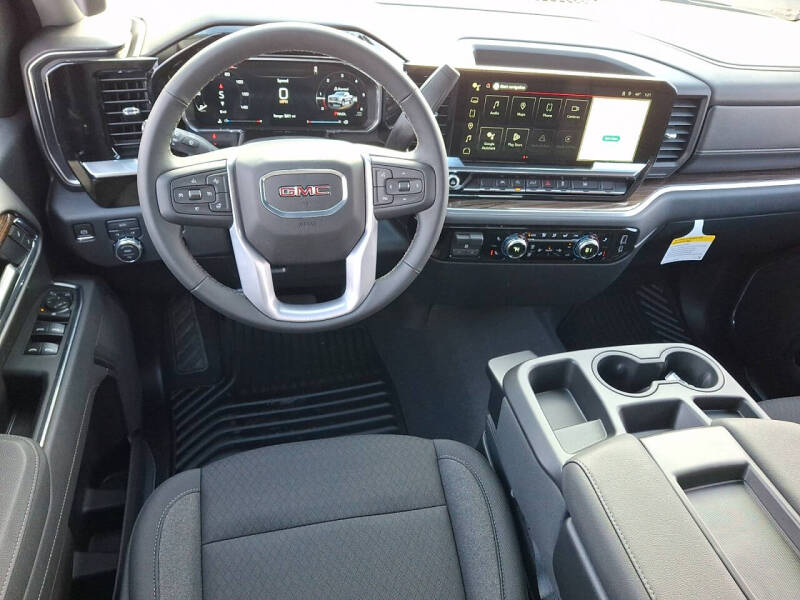 2026 GMC Sierra 1500 Elevation Standard