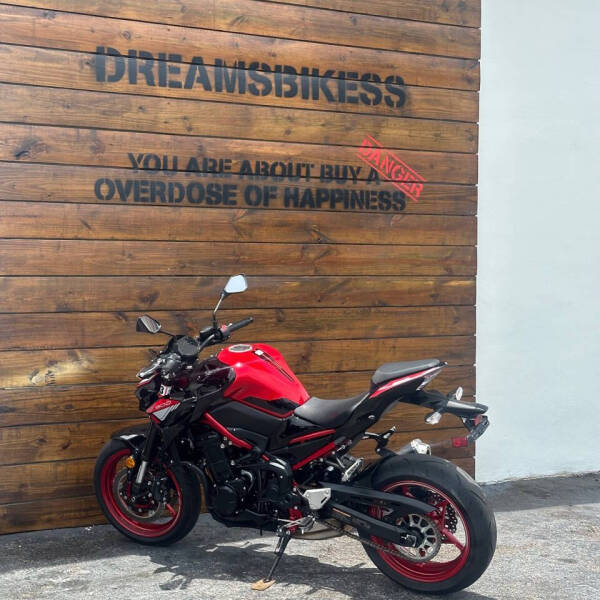 2024 Kawasaki Z900 ABS